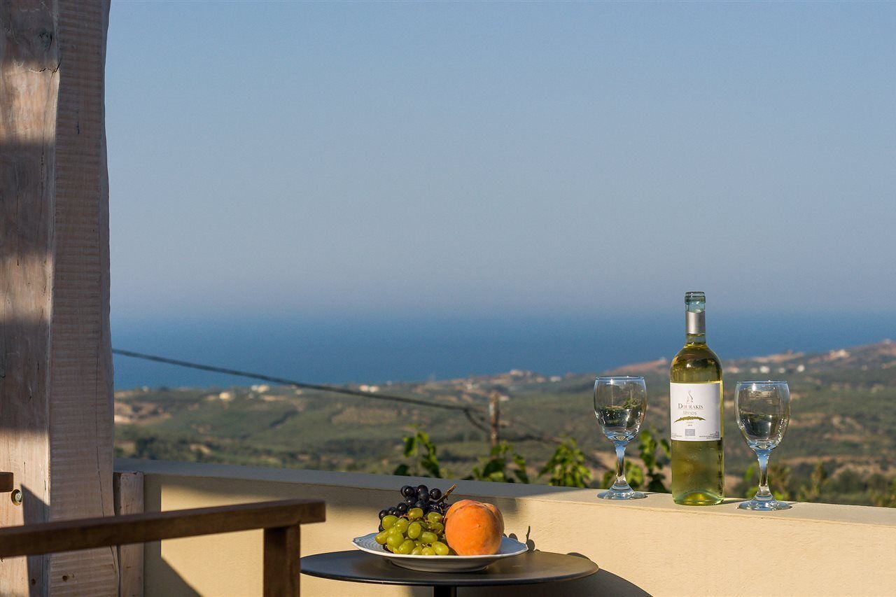 Traditional Stonebuilt Villa Leonanto, Only 5 Km From A Sandy Beach Kástellos Exterior photo